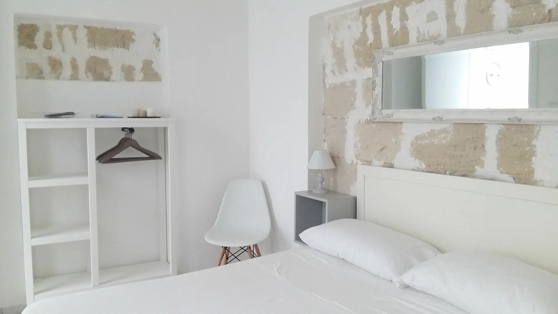 Appartamenti E Camere Silva Trapani 0*,  Italy