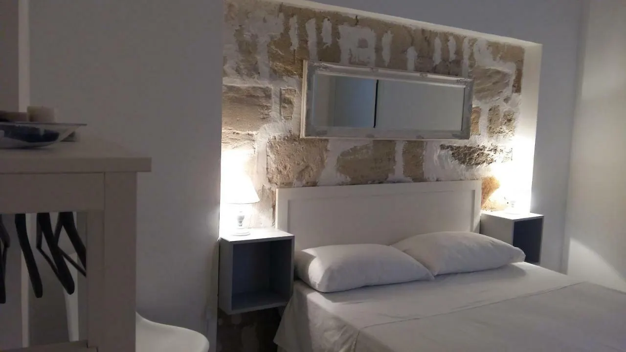 Appartamenti E Camere Silva Trapani
